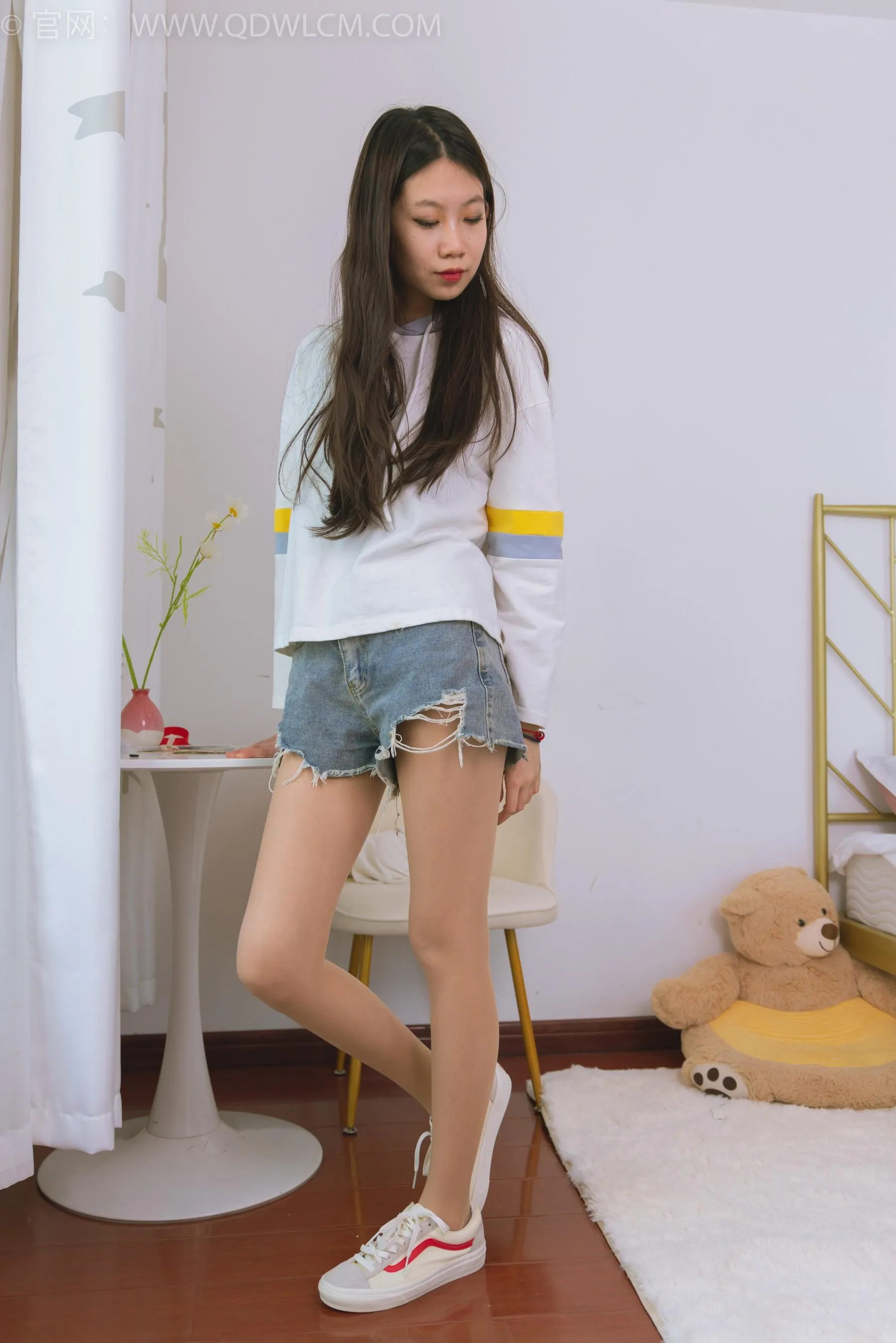 物恋传媒 NO.1511 纤纤-湖边少女 [151P]插图5